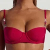 Bas de bikini cheeky à larges bretelles Maui orné de perles, couleur rose framboise Bas de bikini cheeky à larges bretelles Maui orné de perles, couleur rose framboise