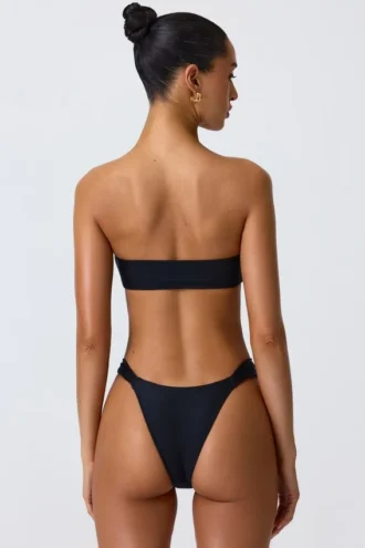 Bas de bikini cheeky à larges bretelles ornées de motifs Sunray, en noir