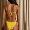 Bas de bikini Sorrento en jaune doré Bas de bikini Sorrento en jaune doré