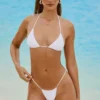 Bas de bikini string à cordon orné Bali en blanc Bas de bikini string à cordon orné Bali en blanc
