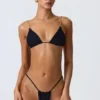 Bas de bikini string froncé Delray en noir Bas de bikini string froncé Delray en noir
