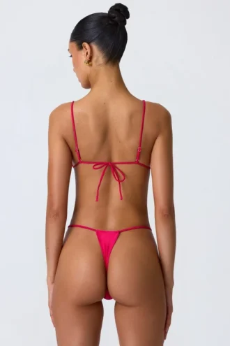 Haut de bikini triangle South Beach orné de chaînes, rose framboise