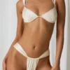 Bas de bikini string froncé Mahina en blanc perle Bas de bikini string froncé Mahina en blanc perle