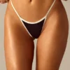 Bas de bikini string triangle Old Money en noir Bas de bikini string triangle Old Money en noir