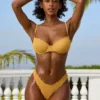Bas de bikini taille basse en tissu froissé, couleur Marigold Bas de bikini taille basse en tissu froissé, couleur Marigold