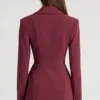 Blazer structuré à double boutonnage Marika en bordeaux