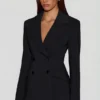 Blazer structuré à double boutonnage Marika en noir