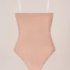 Bodys sans bretelles Intimates couleur pêche chaud Bodys sans bretelles Intimates couleur pêche chaud