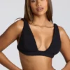 Bralette en molleton à col en V pour la maison, en noir Bralette en molleton à col en V pour la maison, en noir