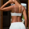 Bralette à encolure carrée en gris clair
