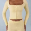 Cardigan à manches longues en maille Tahlia, couleur jaune beurre Cardigan à manches longues en maille Tahlia, couleur jaune beurre