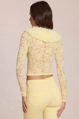 Cardigan Solaya en dentelle avec bordure en fausse fourrure, couleur jaune citron