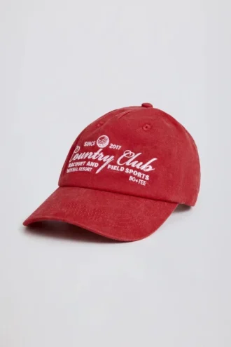 Casquette de baseball rouge foncé