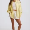 Chemise oversize en popeline de coton rayée, rayures jaunes Chemise oversize en popeline de coton rayée, rayures jaunes