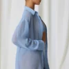 Chemise oversize Hiva à détails perles, bleu ciel Chemise oversize Hiva à détails perles, bleu ciel