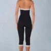 Combinaison capri Calla en modal avec bordure en dentelle, couleur noire