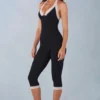 Combinaison capri Calla en modal avec bordure en dentelle, couleur noire