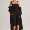 Combinaison capri moulante à encolure carrée Luma en modal noir Combinaison capri moulante à encolure carrée Luma en modal noir