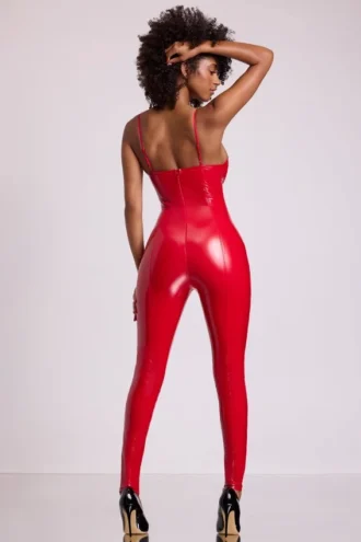 Combinaison en vinyle Lynx à encolure plongeante, couleur rouge feu