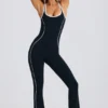 Combinaison Petite Soft Active à dos nu, couleur noire Combinaison Petite Soft Active à dos nu, couleur noire