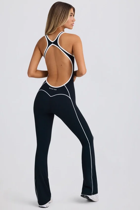 Combinaison Petite Soft Active à dos nu, couleur noire Combinaison Petite Soft Active à dos nu, couleur noire