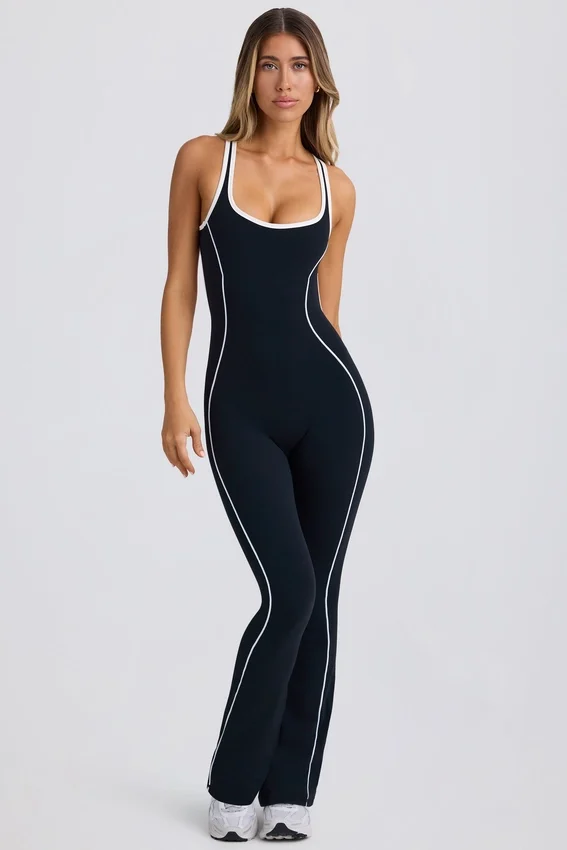 Combinaison Petite Soft Active à dos nu, couleur noire Combinaison Petite Soft Active à dos nu, couleur noire