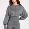 Combinaison-short à manches longues en maille fine Moya, couleur grise