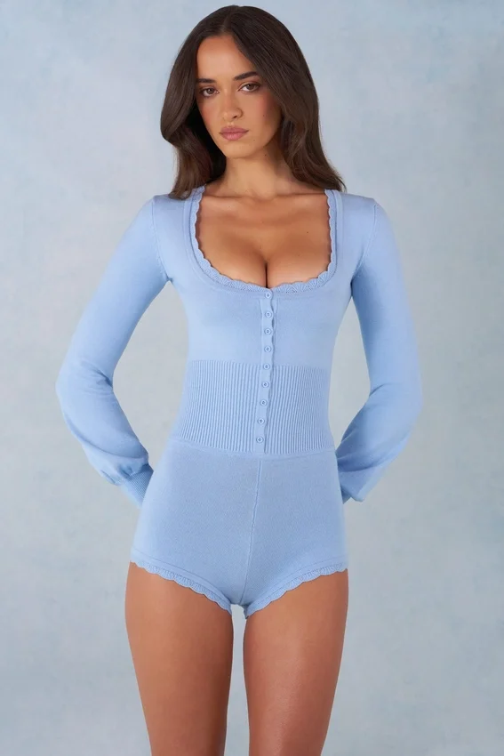 Combinaison-short à manches longues en maille Ismera, bleu pâle Combinaison-short à manches longues en maille Ismera, bleu pâle
