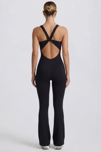 Combinaison Soft Active à découpes dans le dos, couleur noir
