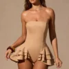 Combishort à volants et lacets Marivelle, couleur beige
