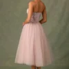 Corset sans bonnets à lacets Elia orné de dentelle, rose floral Corset sans bonnets à lacets Elia orné de dentelle, rose floral
