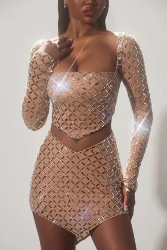 Crop top asymétrique orné Thora, couleur amande