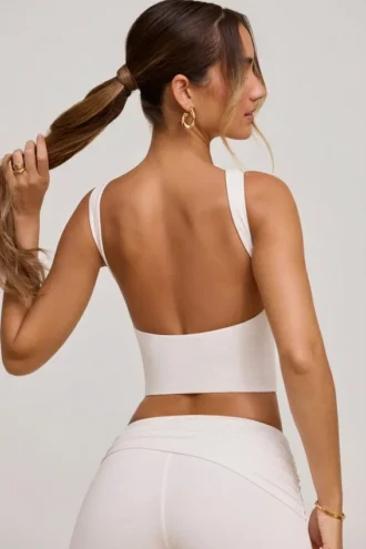 Crop top à col haut et dos nu Wren, blanc