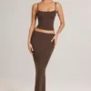 Débardeur Ailany à encolure dégagée en modal, couleur chocolat Débardeur Ailany à encolure dégagée en modal, couleur chocolat