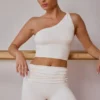 Débardeur asymétrique torsadé blanc cassé Débardeur asymétrique torsadé blanc cassé