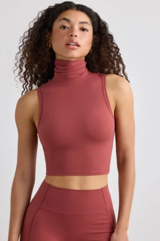 Débardeur à col roulé en tissu doux, couleur rouille