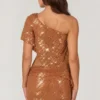 Haut asymétrique à une épaule Callista orné de broderies, couleur bronze Haut asymétrique à une épaule Callista orné de broderies, couleur bronze