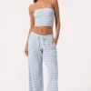 Pantalon taille basse en jersey côtelé à rayures bleues Pantalon taille basse en jersey côtelé à rayures bleues