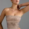 Haut bandeau orné Charnelle, couleur amande