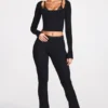 Pantalon évasé taille mi-haute Philippa en modal noir Pantalon évasé taille mi-haute Philippa en modal noir