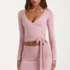 Haut cache-cœur en maille douce, couleur Blush Haut cache-cœur en maille douce, couleur Blush