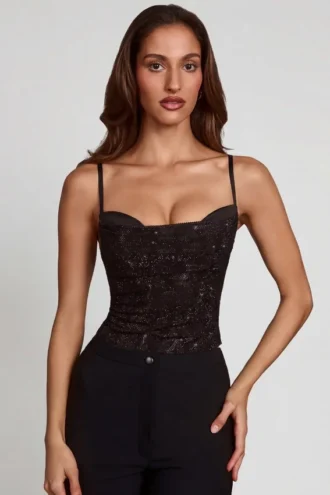 Haut à col bénitier et découpe transparente Armelia en noir