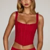 Haut corset à baleines et encolure arrondie en dentelle Cherith, couleur rouge vif Haut corset à baleines et encolure arrondie en dentelle Cherith, couleur rouge vif
