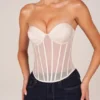 Haut corset bandeau à lacets Zoa en ivoire Haut corset bandeau à lacets Zoa en ivoire