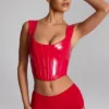 Haut corset à lacets en vinyle Lamiya, couleur rouge feu Haut corset à lacets en vinyle Lamiya, couleur rouge feu