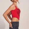 Haut corset à lacets et encolure en cœur Allure, couleur rose rouge Haut corset à lacets et encolure en cœur Allure, couleur rose rouge