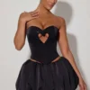 Haut corset sans bretelles Amora avec découpe en forme de cœur et ornements, noir Haut corset sans bretelles Amora avec découpe en forme de cœur et ornements, noir