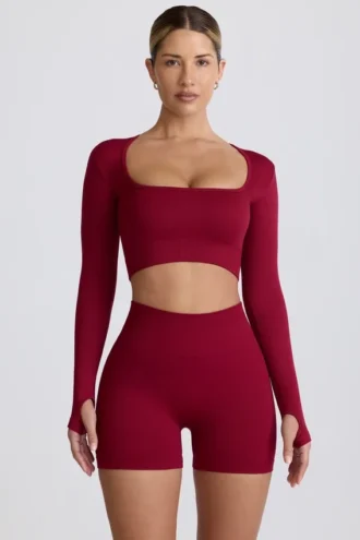 Haut court à manches longues sans coutures Super Sculpt, couleur bordeaux