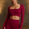 Haut court à manches longues sans coutures Super Sculpt, couleur bordeaux Haut court à manches longues sans coutures Super Sculpt, couleur bordeaux