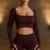 Haut court à manches longues sans coutures Super Sculpt, couleur chocolat Haut court à manches longues sans coutures Super Sculpt, couleur chocolat